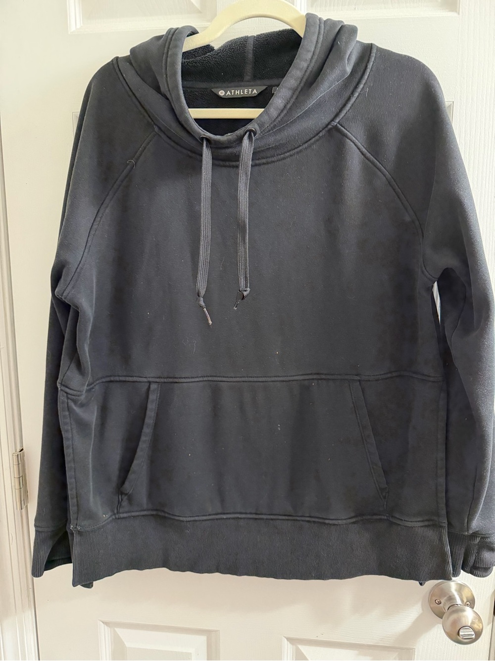 Athleta Funnel Black Pullover Hoodie Sweatshirt Medium M